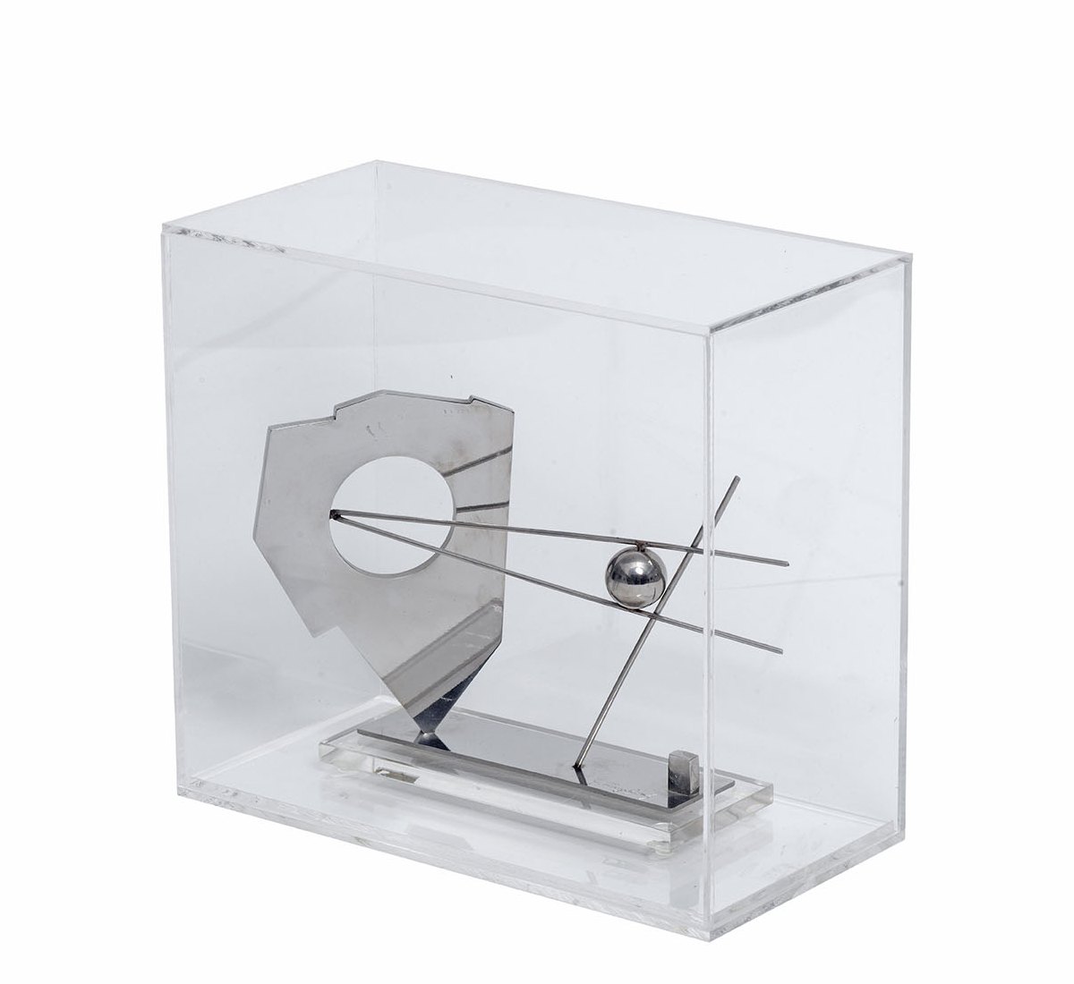 κενό-και-σφαίρα-ζογγολόπουλος-γιώργος-γλυπτό